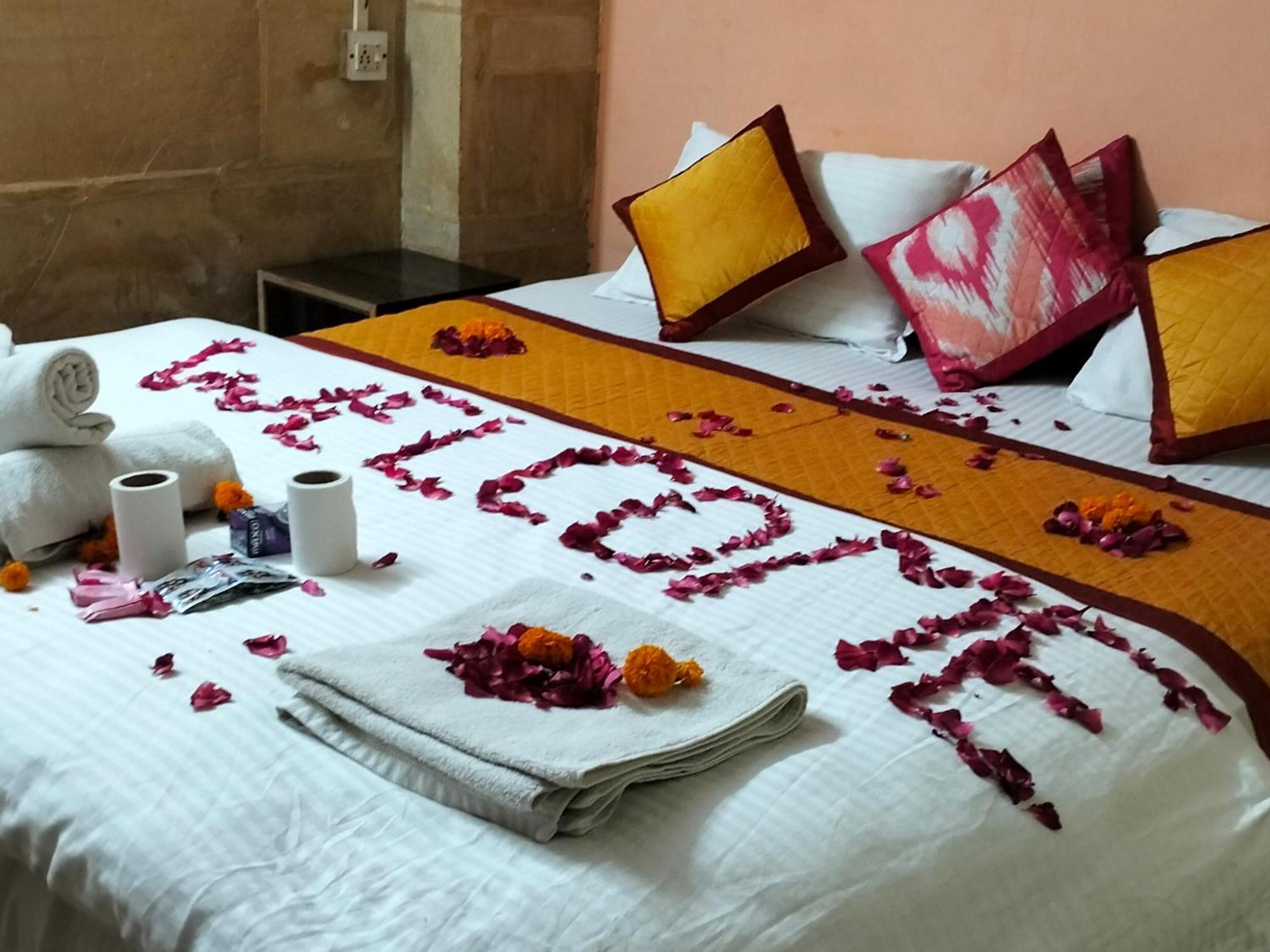 Hostel Desert Home Stay Jaisalmer Esterno foto